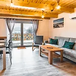 Wichrowe Wzgorze Chalet *